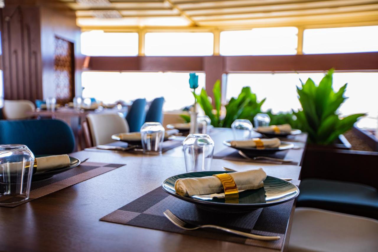 Le Park Concord Hotel Najran Bagian luar foto