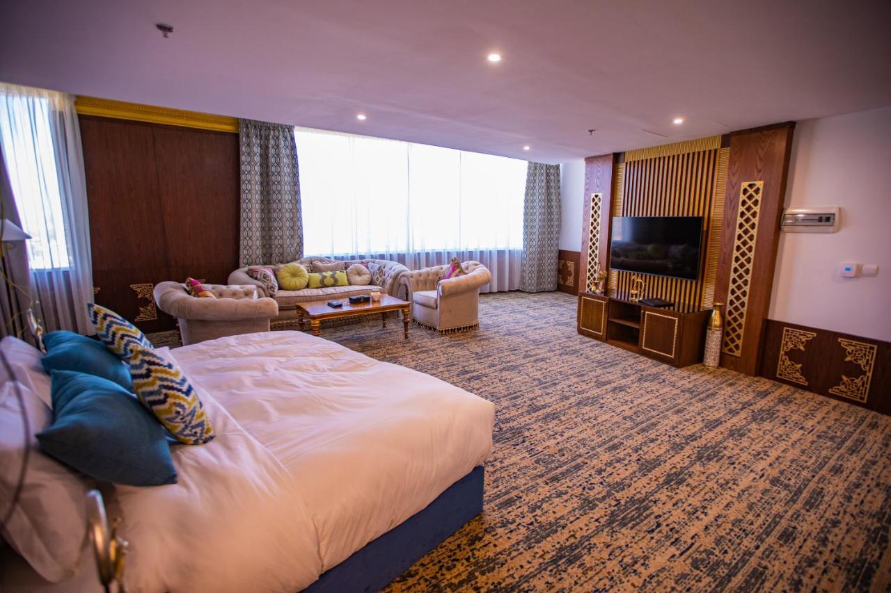 Le Park Concord Hotel Najran Bagian luar foto