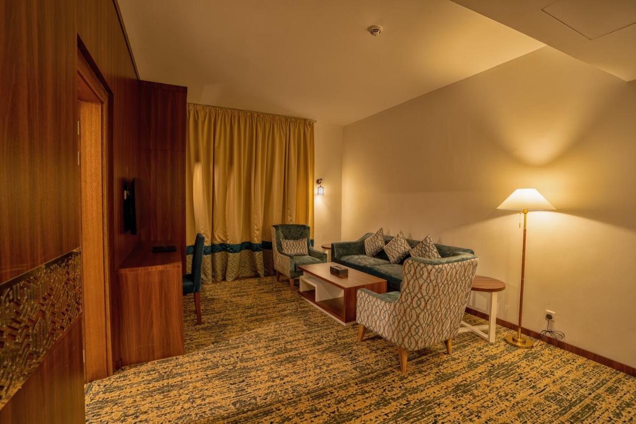 Le Park Concord Hotel Najran Bagian luar foto